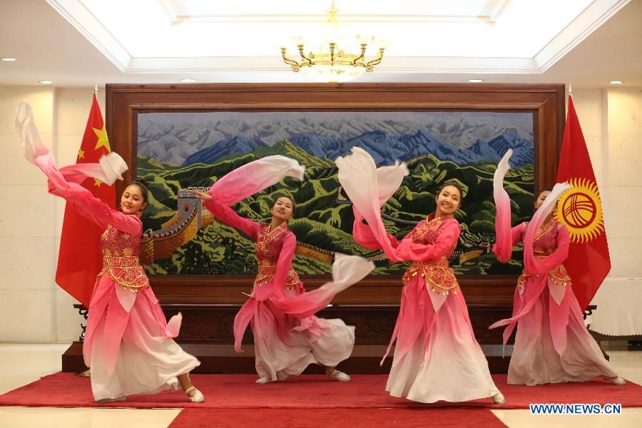 Посольство Китая в Кыргызстане организовало вечер по случаю праздника Весны