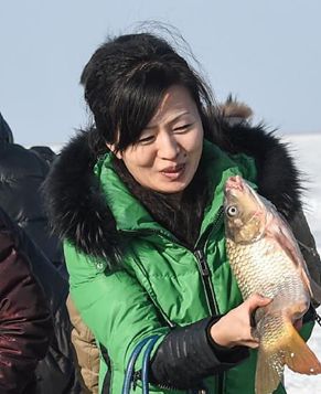 Красивый Китай: Посетить озеро Цаган-Нур, чтобы увидеть рыбаков и их «зимнюю рыбалку»
