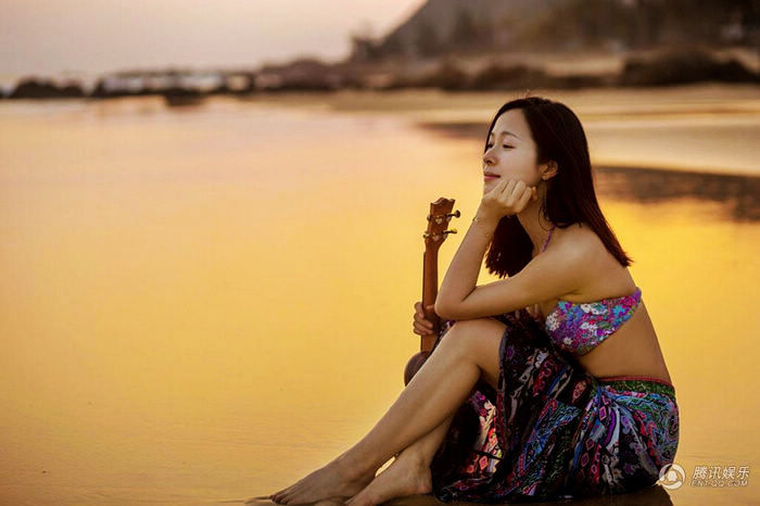 Цзян Иянь без макияжа в приморье