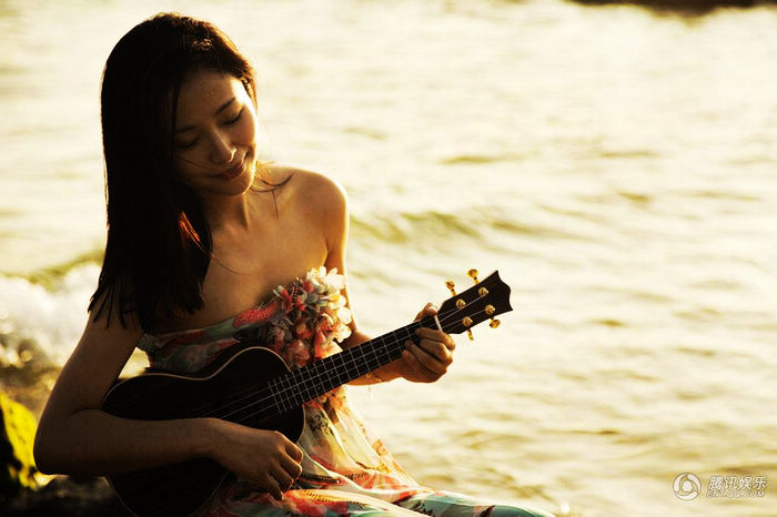 Цзян Иянь без макияжа в приморье