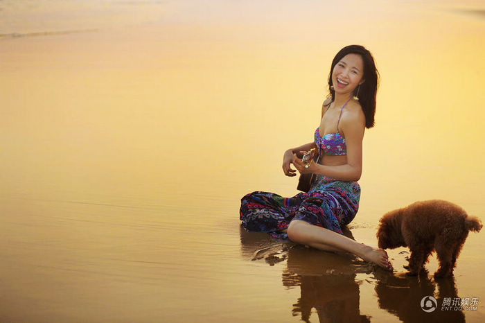 Цзян Иянь без макияжа в приморье