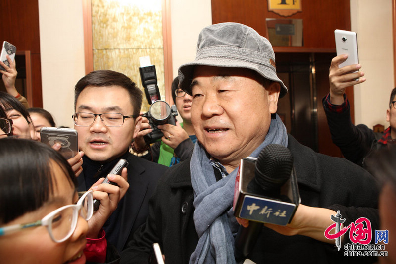 Члены ВК НПКСК последовательно прибыли в Пекинский центр собраний на регистрацию