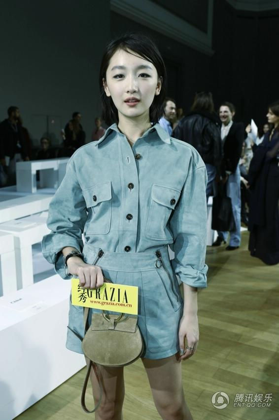 Восходящая звезда Чжоу Дунъюй в Недели моды