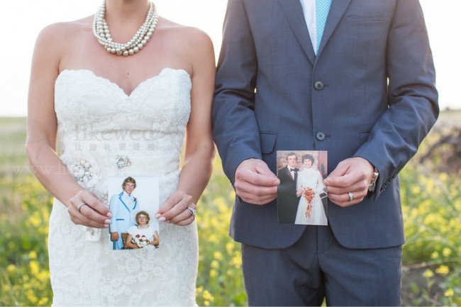 Свадебная фотосессия со свадебными фотографиями родителей