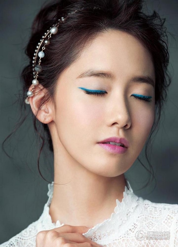 Певица и актриса Юна (Yoona) с косой