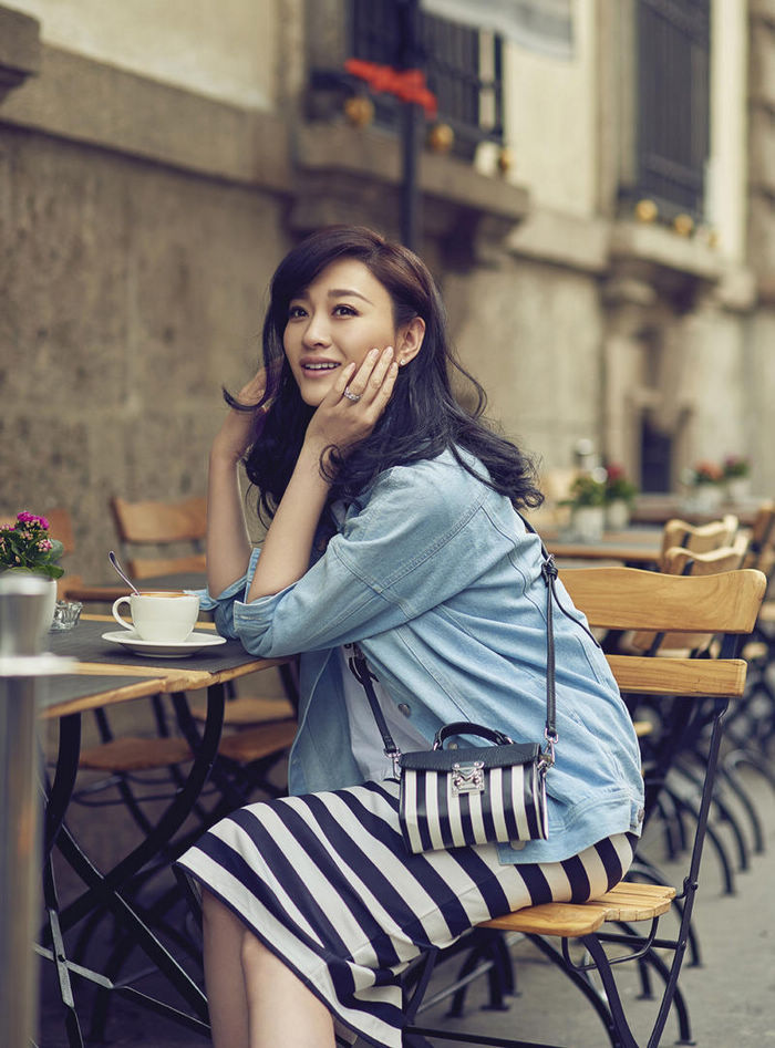 Последние блокбастеры звезды Ли Сяожань на модном журнале