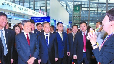 Вице-премьер Госсовета КНР Ма Кай о развитии интеллектуальных ресурсов в Китае