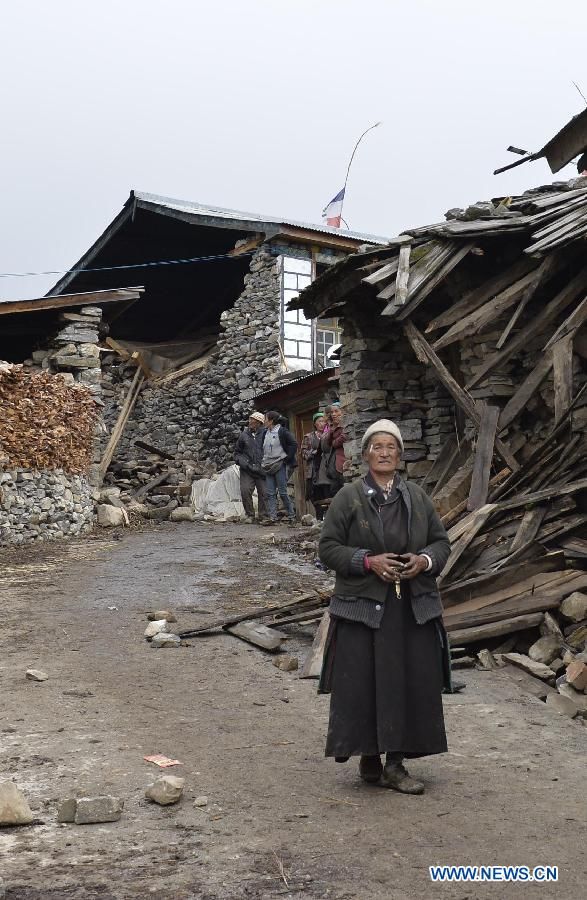 В результате землетрясения в Непале пострадали более 200 тыс жителей китайского Тибета