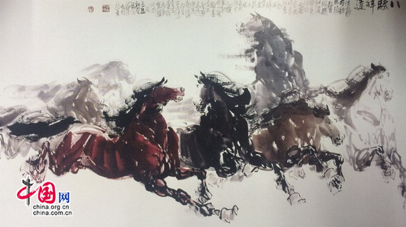 Отрылась персональная выставка картин китайского художника, посвященная ахалтекинским лошадям