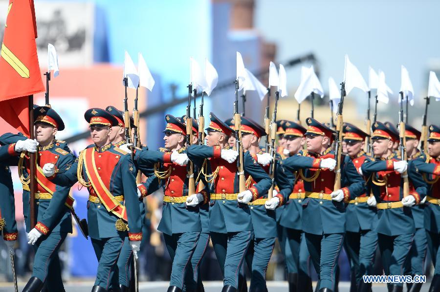 Военный парад Победы на Красной площади в Москве