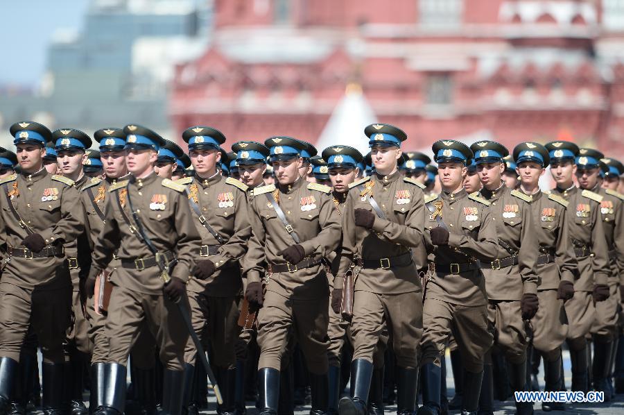 Военный парад Победы на Красной площади в Москве