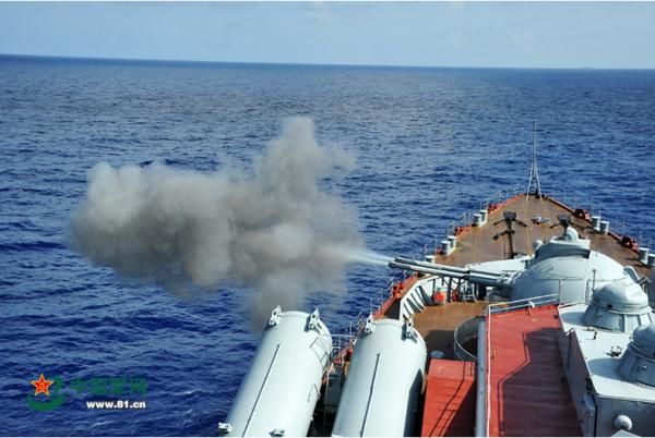 Китай и Россия выполнили стрельбу по морским целям боевыми снарядами