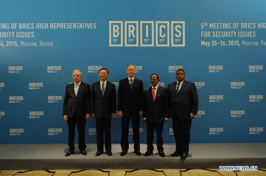 В ходе заседания состоялся углубленный обмен мнениями по укреплению сотрудничества стран БРИКС в международных вопросах, были достигнуты важные консенсусы.
