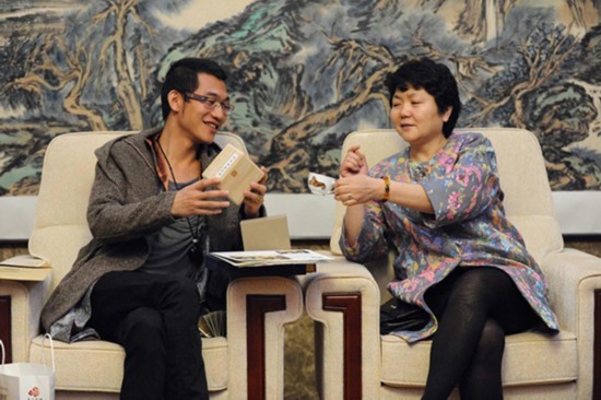 Режиссер Тянь Ци преподнес россиянам «чайный китайский аромат»