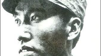 Замначальника генерального штаба 8-й армии генерал Цзо Цюань геройски погиб в бою с японским карательным отрядом весной 1942 г.