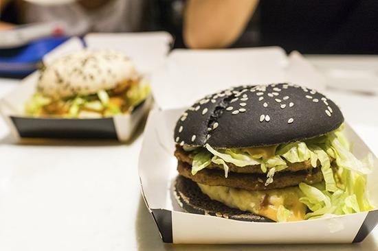 10 гамбургеров McDonald’s с национальным колоритом