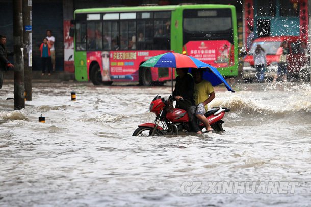 Более 1,42 млн человек пострадали в результате ливней и паводков в провинции Гуйчжоу