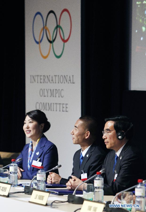 В Международном олимпийском комитете /МОК/ сегодня состоялись презентации заявок Пекина и Алматы на проведение зимних Олимпийских игр-2022 и обмены между заявочными комитетами и МОК. 