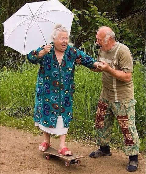 Счастливые фото пожилых влюбленных пар