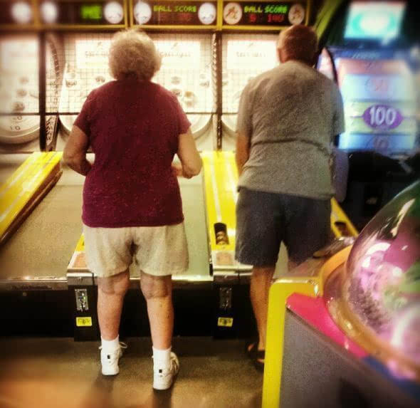 Счастливые фото пожилых влюбленных пар