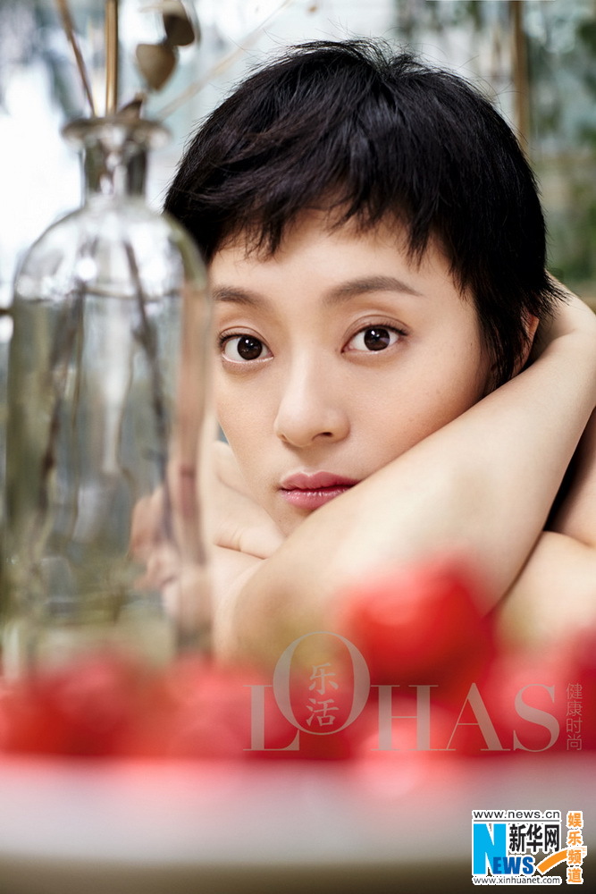 Популярная актриса Сунь Ли попала на обложку Lohas в образе лесной нимфы