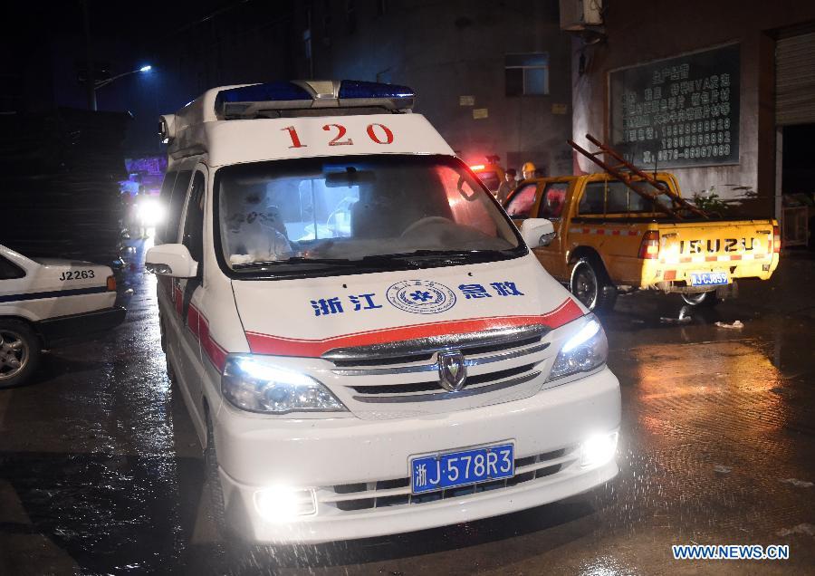 6 человек погибли в результате обрушения фабричного корпуса в Восточном Китае