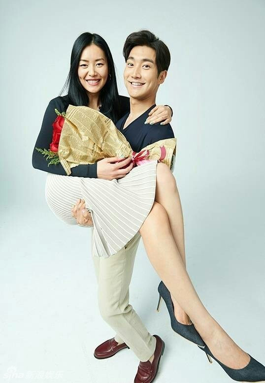 Прекрасная пара – южнокорейский актер Чхве Ши Вон и китайская модель Лю Вэнь