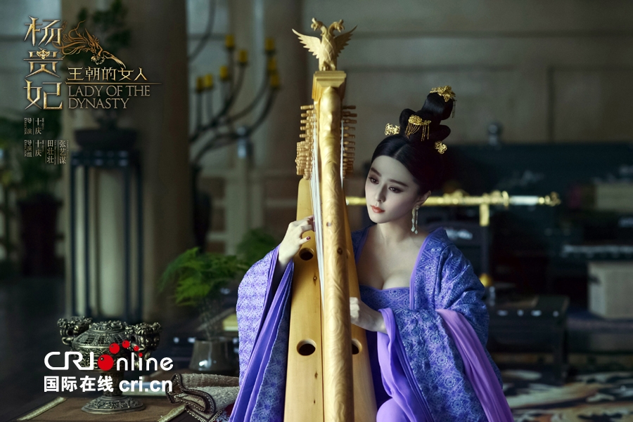 Красивые кадры актрисы Фань Бинбин из фильма «Lady of the Dynasty»