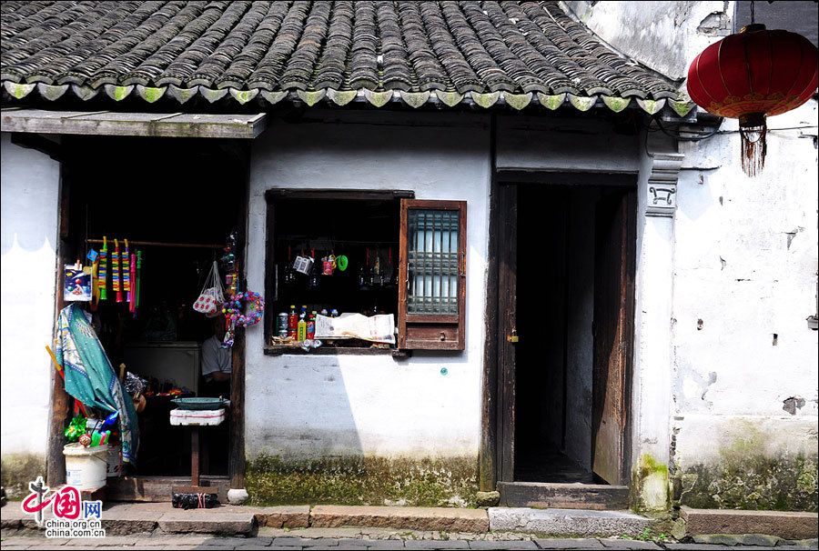 Сельская жизнь в древнем поселке Чжоучжуан провинции Чжэцзян