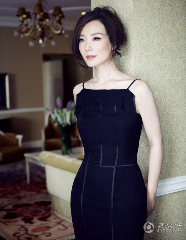 Чэнь Шу в черно-белых модных фото