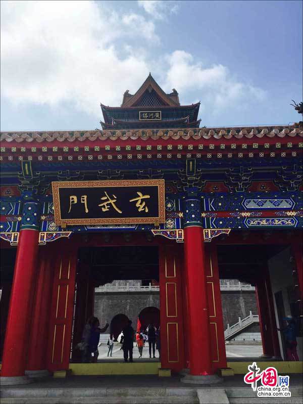 Величественная пагода Хуанхэ в Нинся-Хуэйском автономном районе