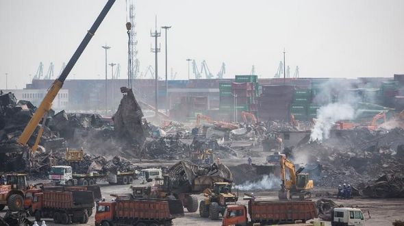 До 147 человек возросло число жертв взрывов на складе с опасными химикатами в Тяньцзине
