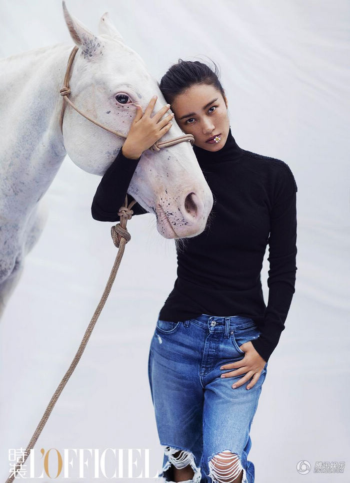 Известный фотограф Чэнь Мань попала на обложку модного журнала