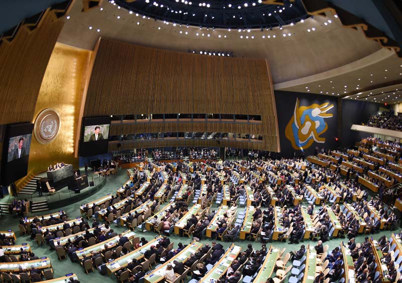 Си Цзиньпин: Китай создаст постоянный контингент в составе 8000 миротворцев для ООН