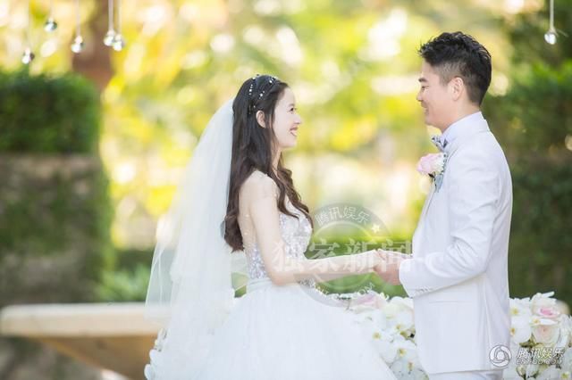 Свадебные фото интернета-предпринимателя Лю Цяндуна