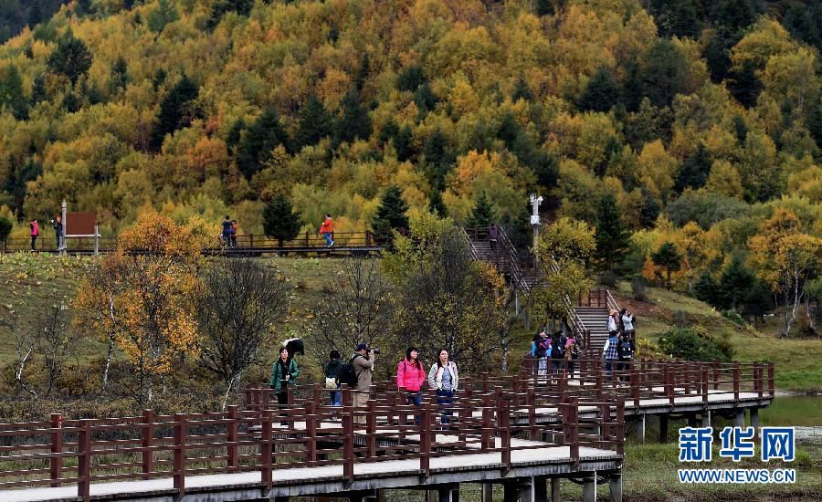 Очаровательные осенние пейзажи в Шангри-Ла