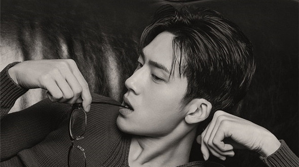 Актер Цзин Божань на обложках журнала «T Magazine»