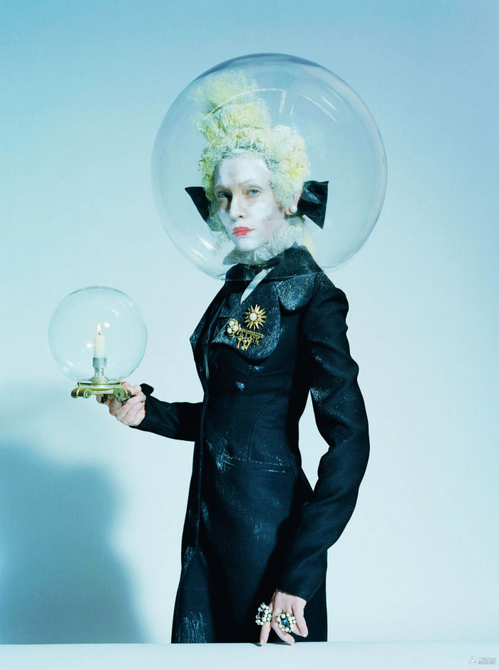 Кейт Бланшетт попала на обложку модного журнала в виде «Маленького принца»