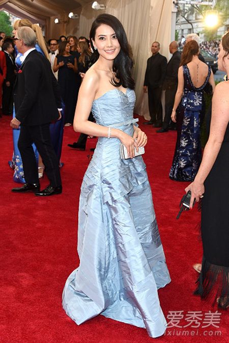 Гао Юаньюань на церемонии вручения Grand Bell Awards