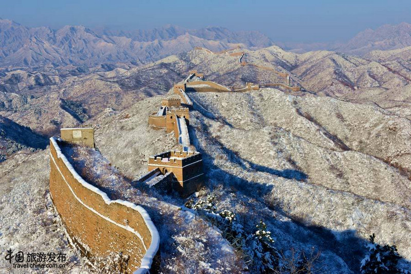 Участок Великой китайской стены Цзиньшаньлин после снегопада