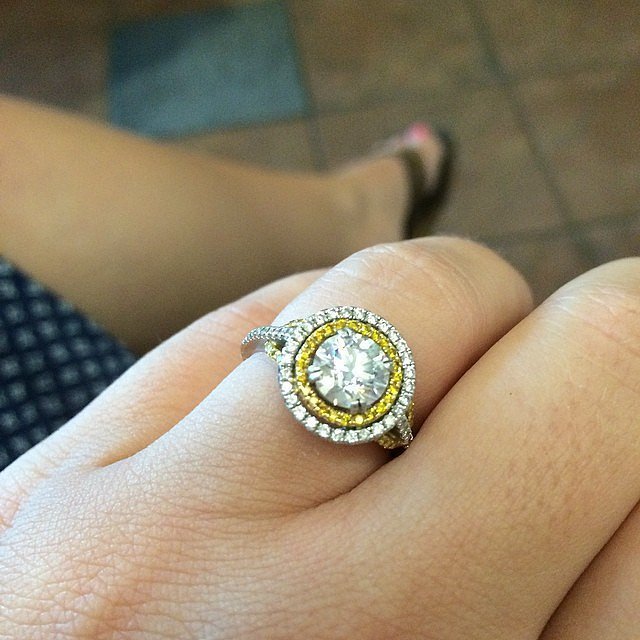 Необыкновенные бриллиантовые кольца в Instagram