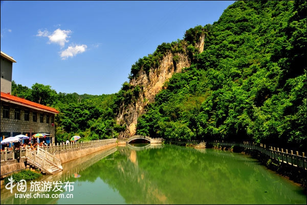 Пейзажный район Цзиньсыся провинции Шэньси, недавно получивший статус достопримечательности категории 5A