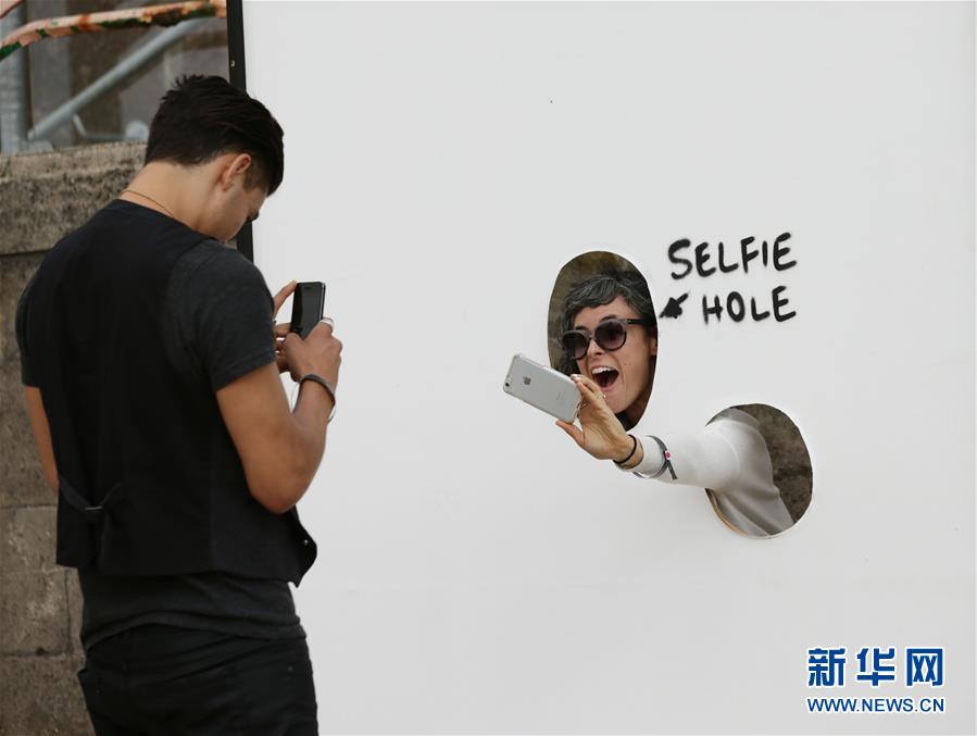 /Годовые фотографии/ Те интересные селфи в 2015 году