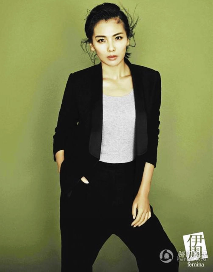Красотка Лю Тао на обложке модного журнала