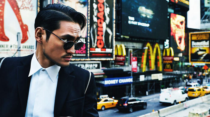 Юань Хун в последних фото в Нью-Йорке