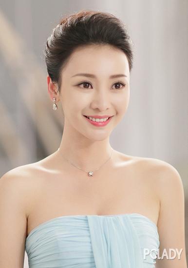 Фото: Красивая актриса Лю Янь