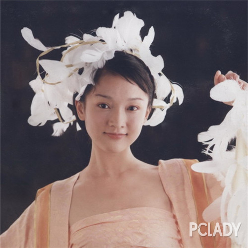 Красавица Чжоу Сунь в телесериалах (6 фото)