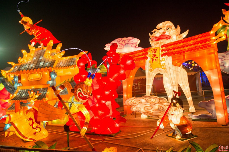 Начинаются мероприятия, приуроченные к празднику фонарей 2016 года в новом районе развития Сянцзян провинции Хунань