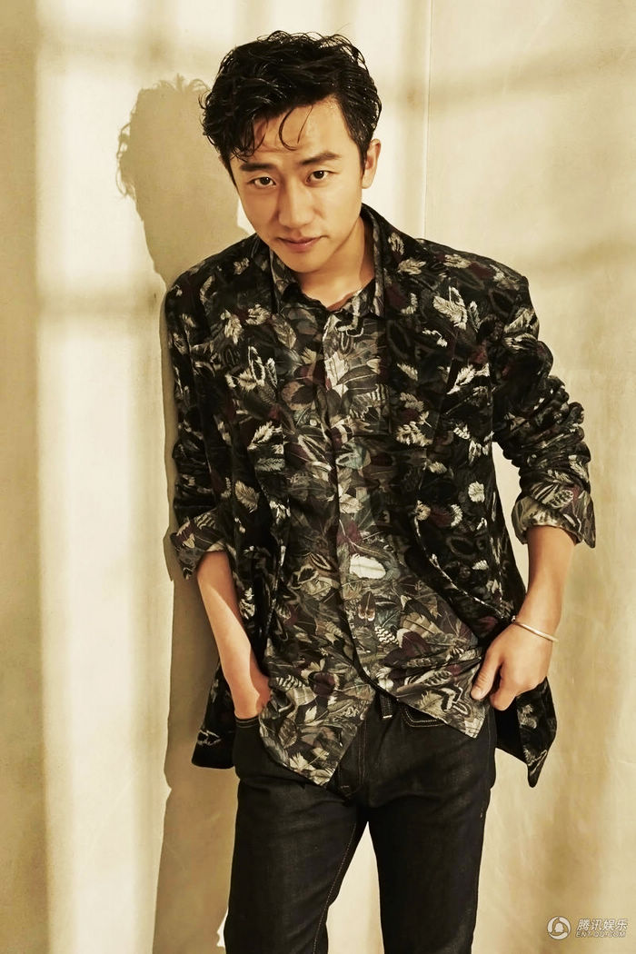 Хуан Сюань в новых фото