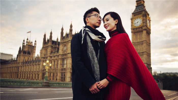 Звезды-супруги Чэнь Шу и Чжао Ии попали на обложку модного журнала